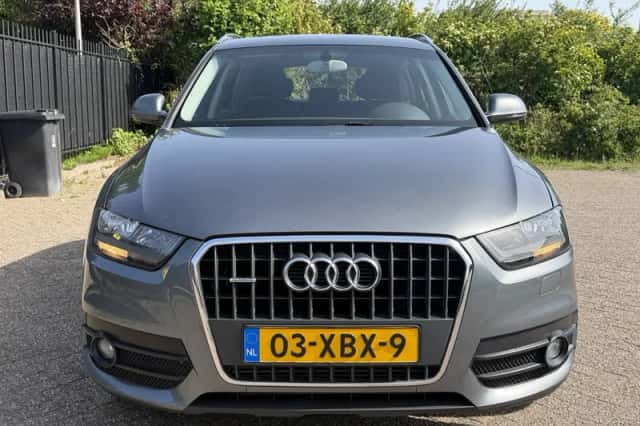 Audi Q3 (2012) thumbnail 4