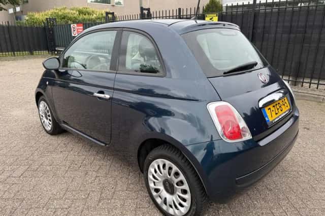 Fiat 500 (2014) thumbnail 2