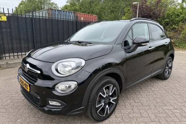 Fiat 500X (2016) thumbnail 1