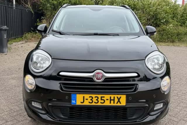 Fiat 500X (2016) thumbnail 4