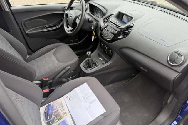 Ford Ka (2017) thumbnail 3