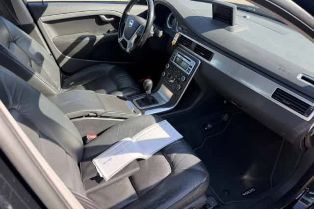 Volvo S80 (2011) thumbnail 3