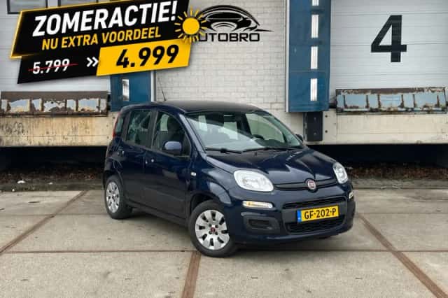 Fiat Panda (2015) thumbnail 1