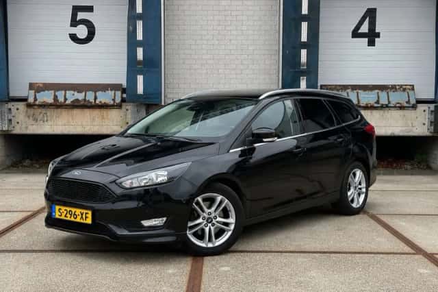 Ford Focus (2016) thumbnail 5