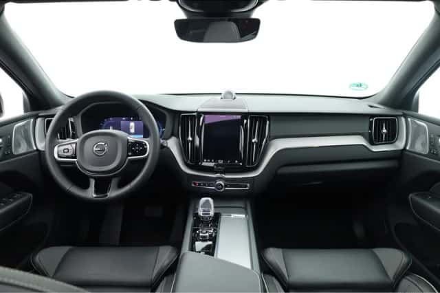 Volvo XC60 (2024) thumbnail 6