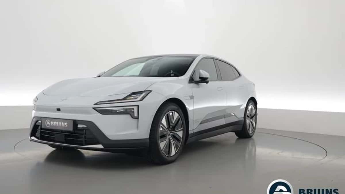 Polestar 4 (2025) — foto 1