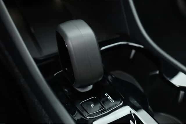 Volvo XC40 (2025) thumbnail 6