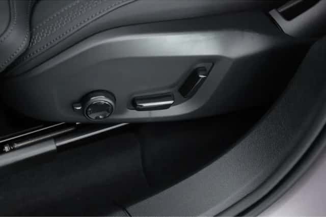 Volvo XC60 (2025) thumbnail 5