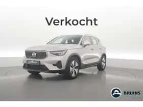 Volvo XC40 (2022)