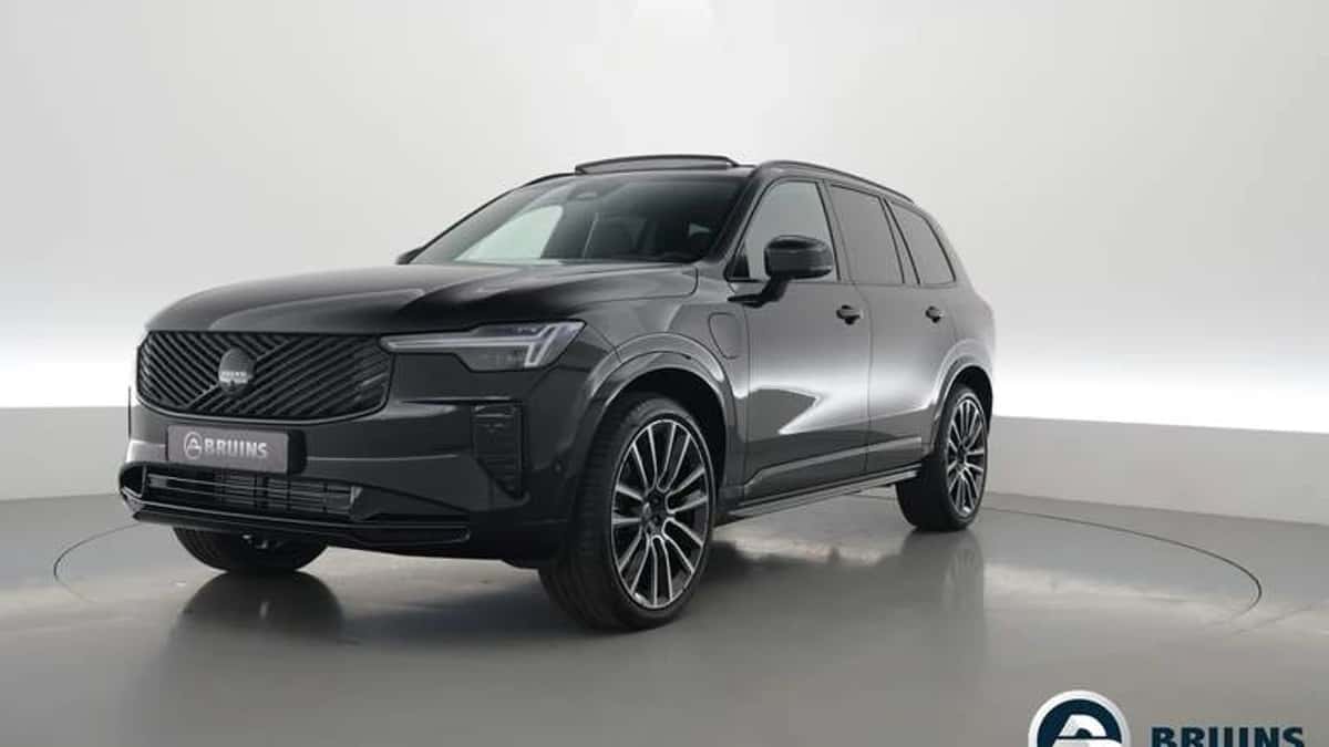 Volvo XC90 (2025) — foto 1