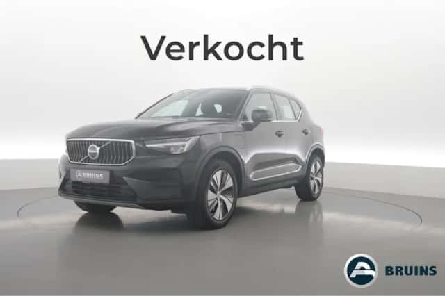 Volvo XC40 (2022) thumbnail 1
