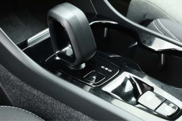 Volvo XC40 (2022) thumbnail 5