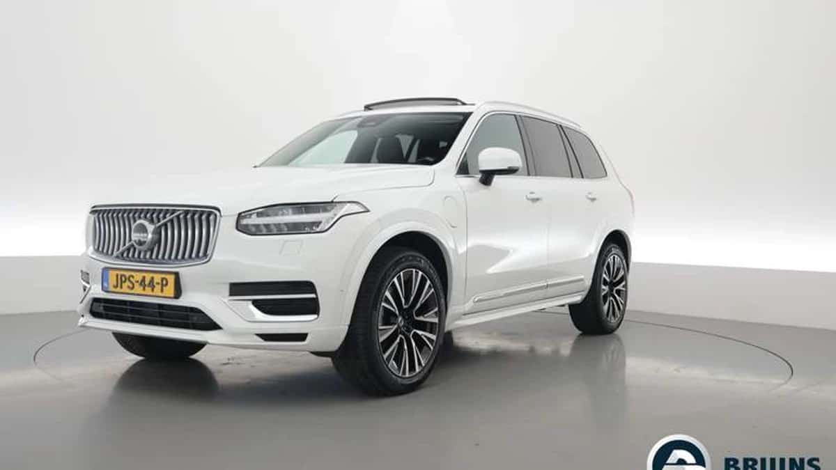 Volvo XC90 (2023) — foto 1