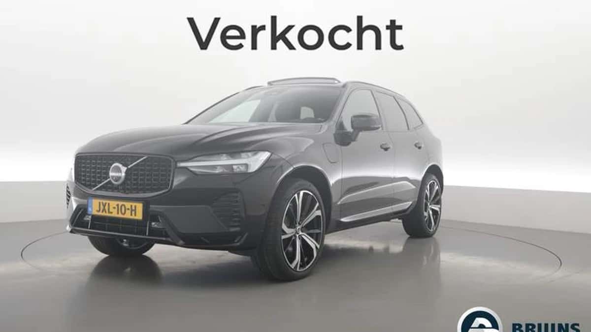 Volvo XC60 (2023) — foto 1
