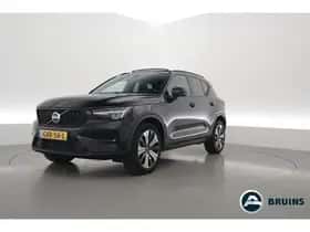 Volvo XC40 (2023)