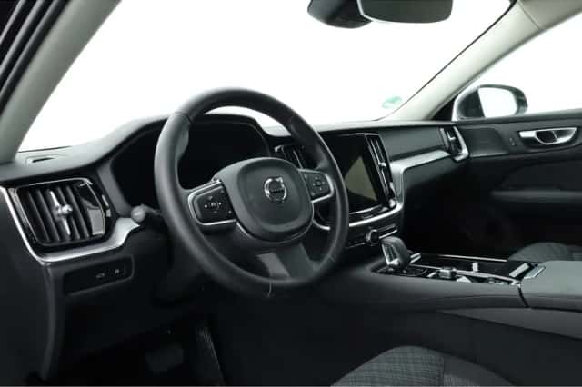 Volvo V60 (2025) thumbnail 4