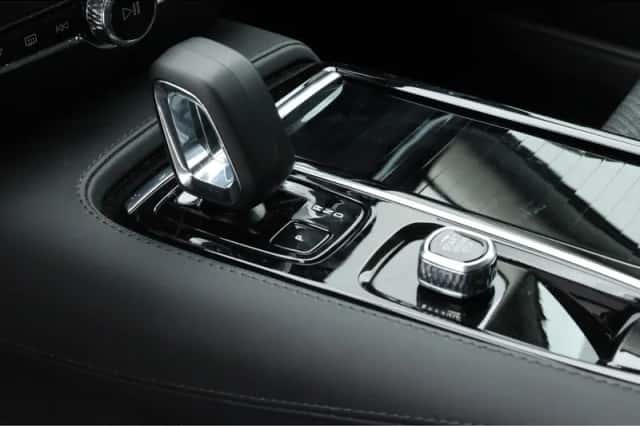 Volvo V60 (2025) thumbnail 5