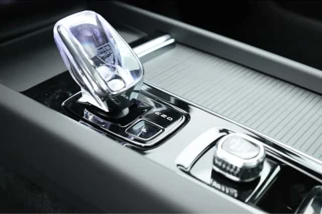 Volvo XC60 (2025) thumbnail 6