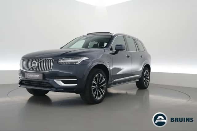 Volvo XC90 (2023) thumbnail 1