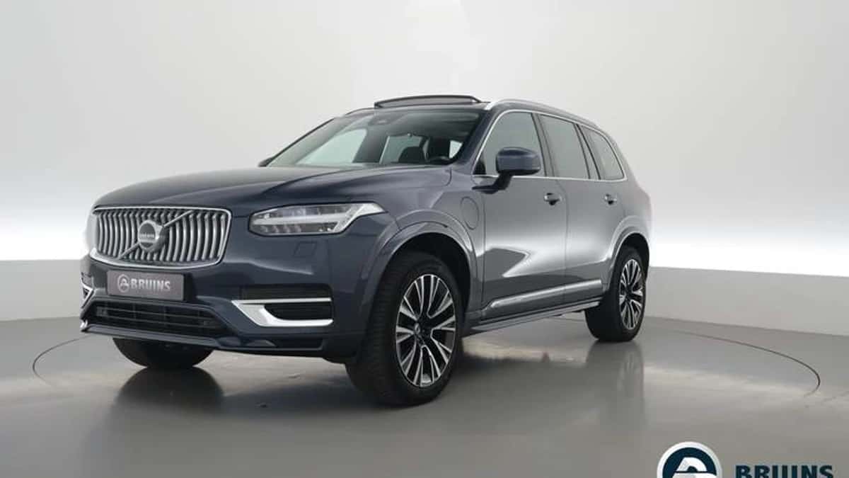 Volvo XC90 (2023) — foto 1