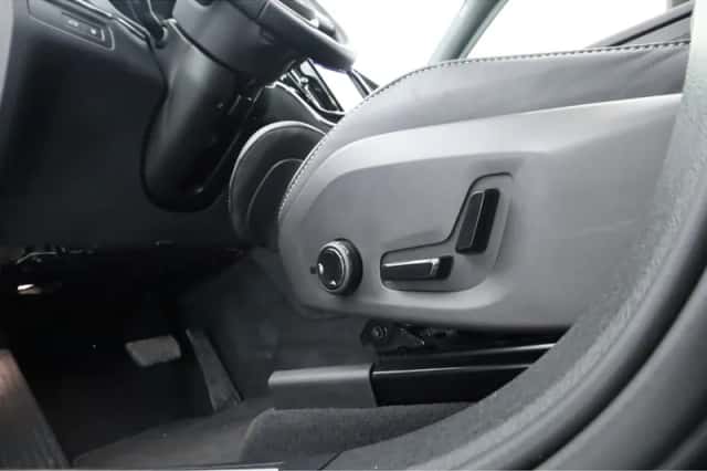 Volvo XC60 (2025) thumbnail 6