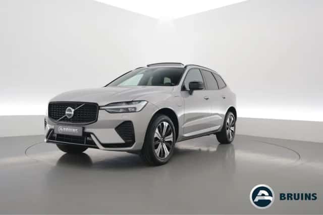 Volvo XC60 (2023) thumbnail 1