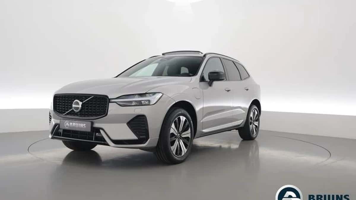 Volvo XC60 (2023) — foto 1