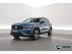 Volvo XC40 (2022)
