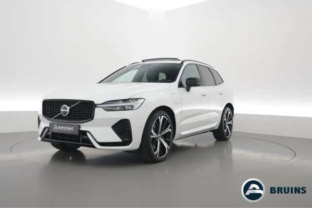 Volvo XC60 (2023) thumbnail 1