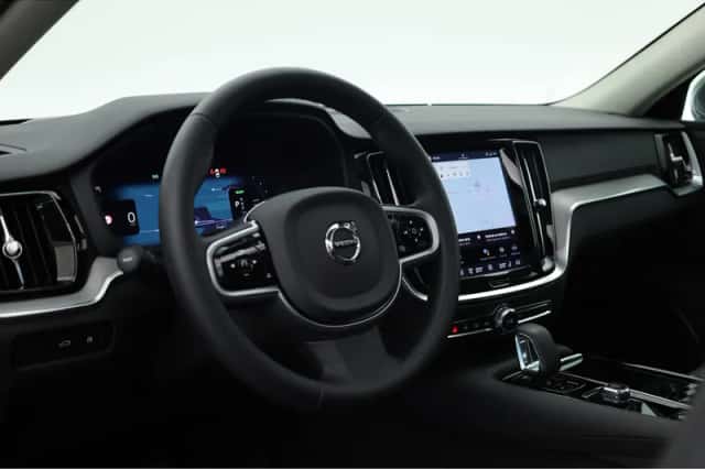 Volvo V60 (2025) thumbnail 5