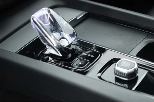 Volvo XC60 (2023) thumbnail 5