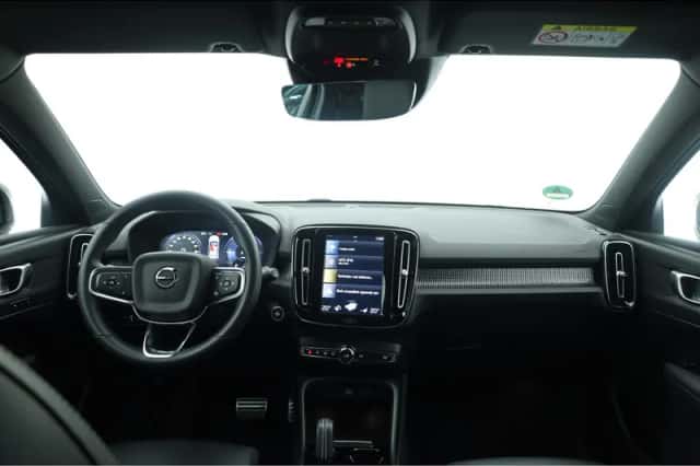 Volvo XC40 (2021) thumbnail 6
