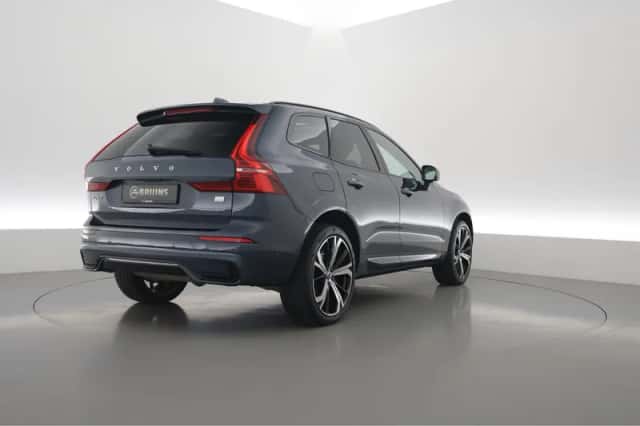 Volvo XC60 (2023) thumbnail 2