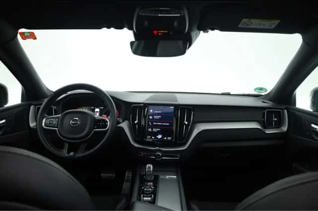 Volvo XC60 (2019) thumbnail 6