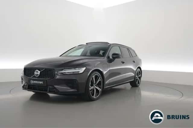 Volvo V60 (2024) thumbnail 1