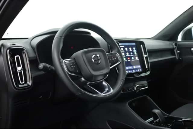 Volvo C40 (2022) thumbnail 4