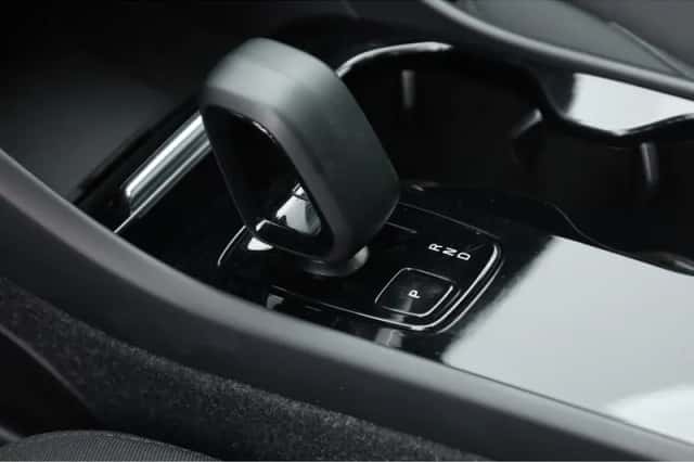 Volvo C40 (2022) thumbnail 5
