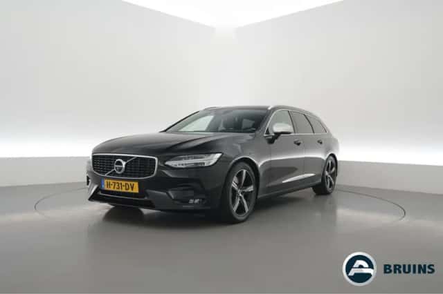 Volvo V90 (2018) thumbnail 1