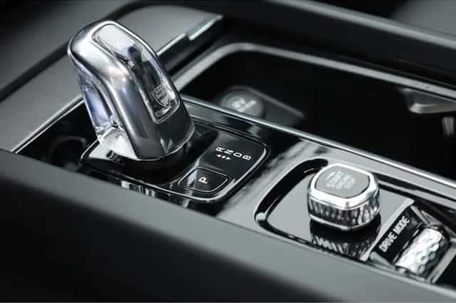Volvo XC60 (2019) thumbnail 5