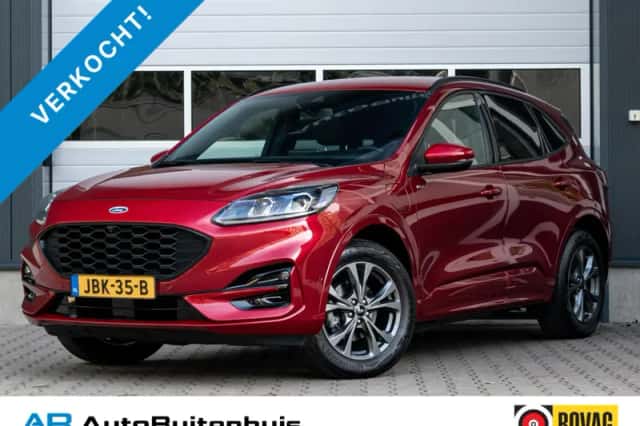 Ford Kuga (2022) thumbnail 1