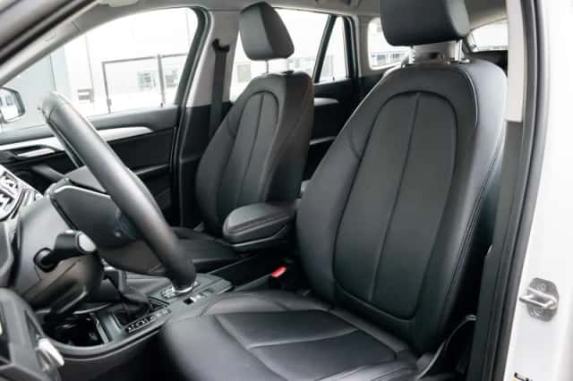 BMW X1 (2022) thumbnail 4