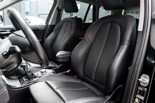 BMW X1 (2021) thumbnail 4