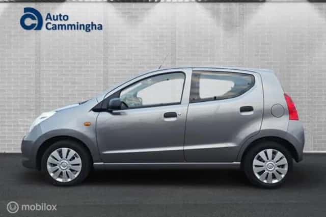 Suzuki Alto (2014) thumbnail 5