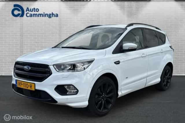 Ford Kuga (2018) thumbnail 3