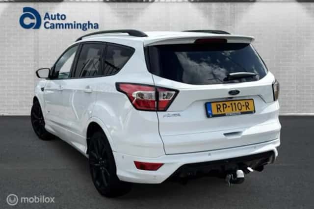 Ford Kuga (2018) thumbnail 6