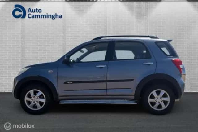 Daihatsu Terios (2008) thumbnail 5