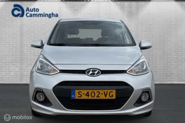 Hyundai i10 (2017) thumbnail 3