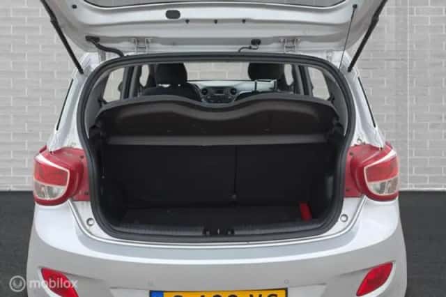 Hyundai i10 (2017) thumbnail 6