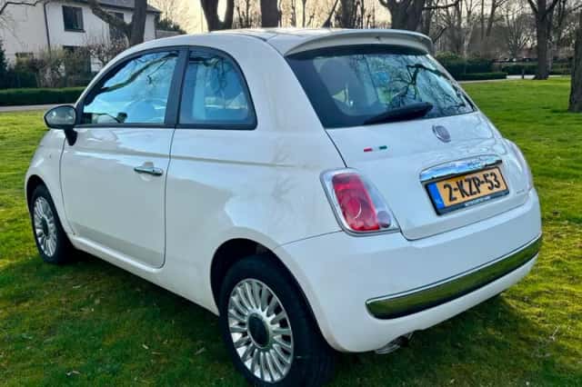 Fiat 500 (2009) thumbnail 4