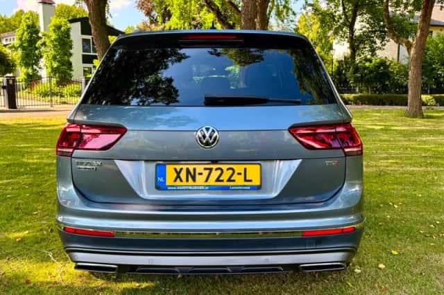 Volkswagen Tiguan (2019) thumbnail 5